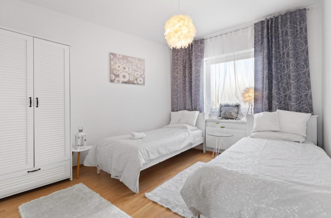 Apartment Puma V Centre Piestan بييشتِني المظهر الخارجي الصورة