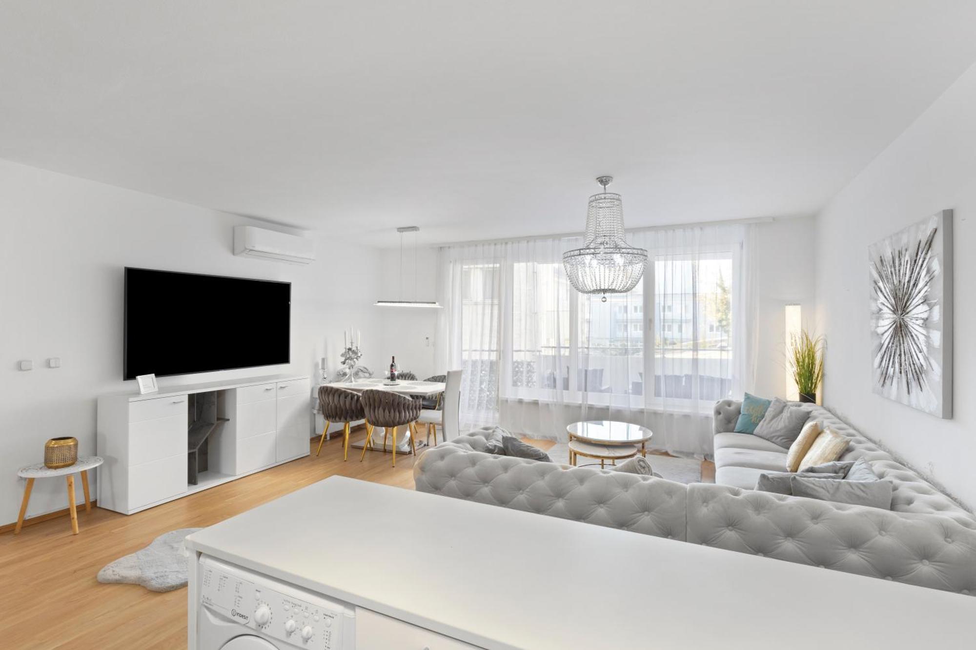 Apartment Puma V Centre Piestan بييشتِني المظهر الخارجي الصورة