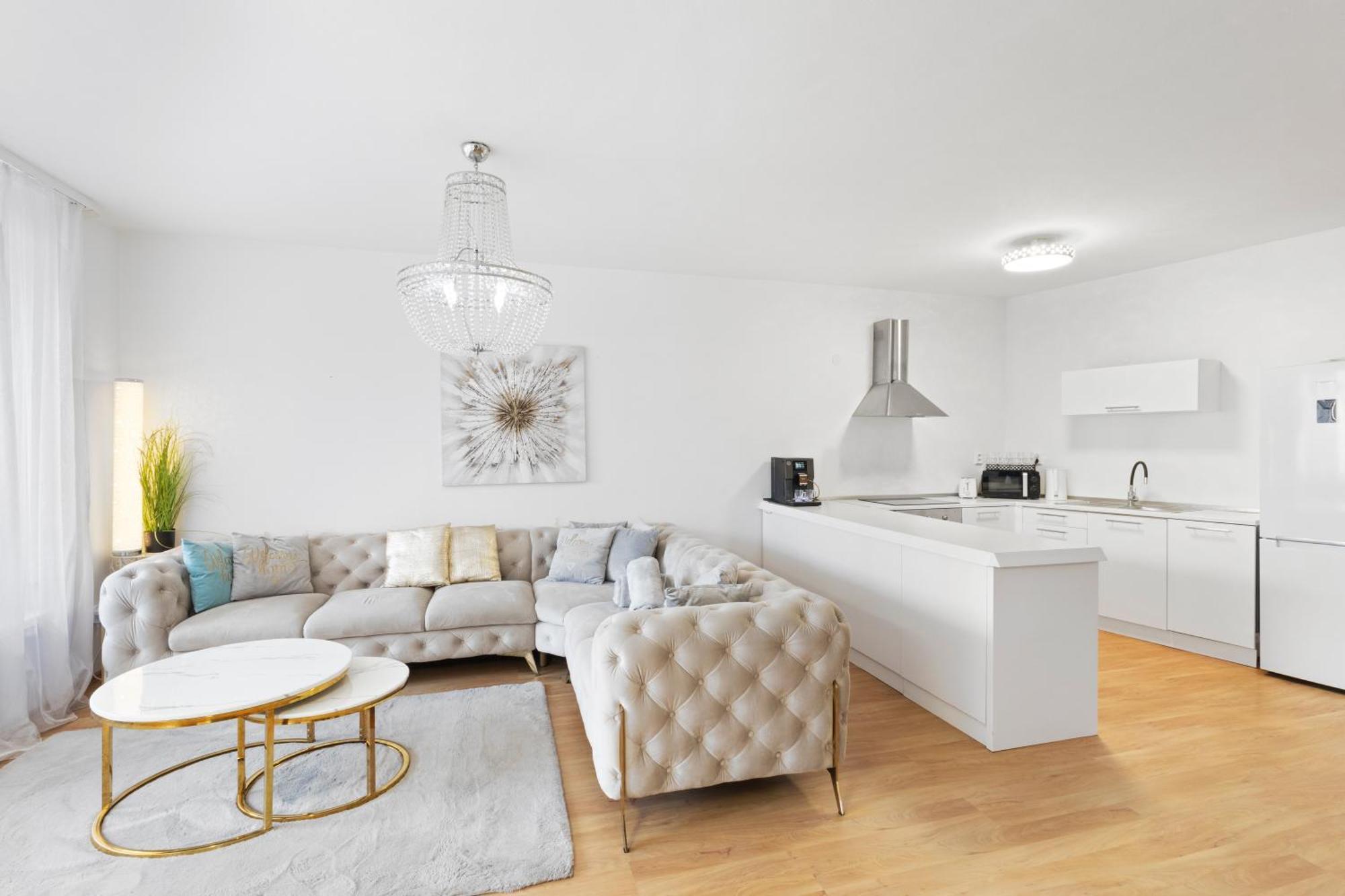 Apartment Puma V Centre Piestan بييشتِني المظهر الخارجي الصورة